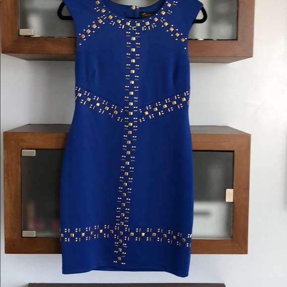 Dress - Picture 3 of 5